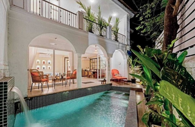 Charming 3-bedroom villa in Assagao with private pool, jacuzzi & a snooker table
