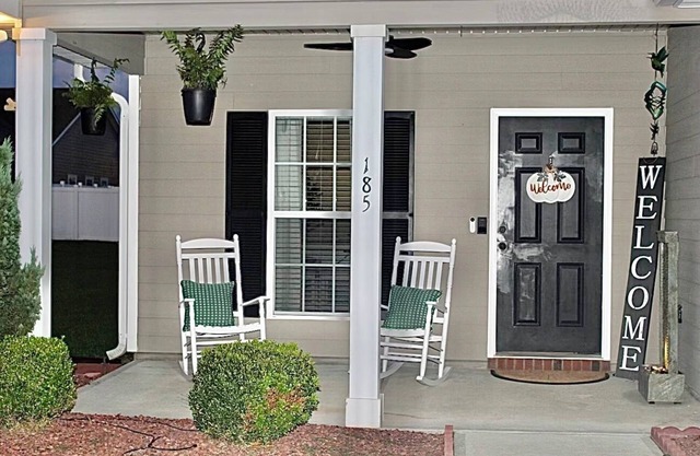 Charming 3-bedroom LUXE Home in Thomasville, Ga