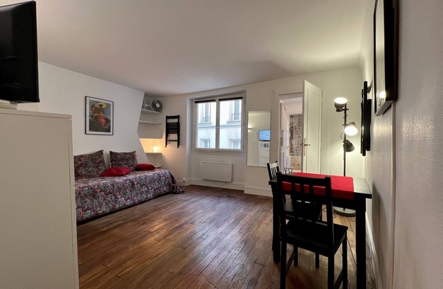 Charming 30m² studio on rue saint Honoré