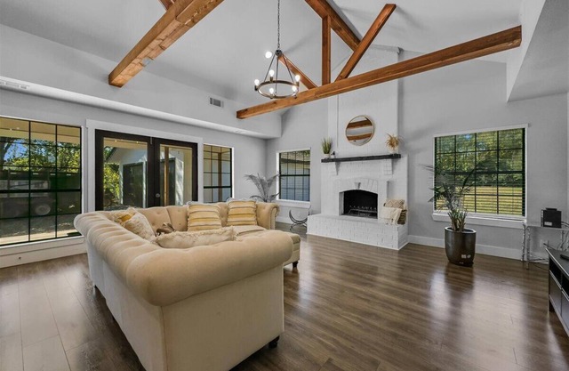 Charming 4-bedroom house in lovely Richland Hills