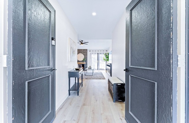 Charming 4-bedroom house with WiFi, AC in picturesque Mission Viejo