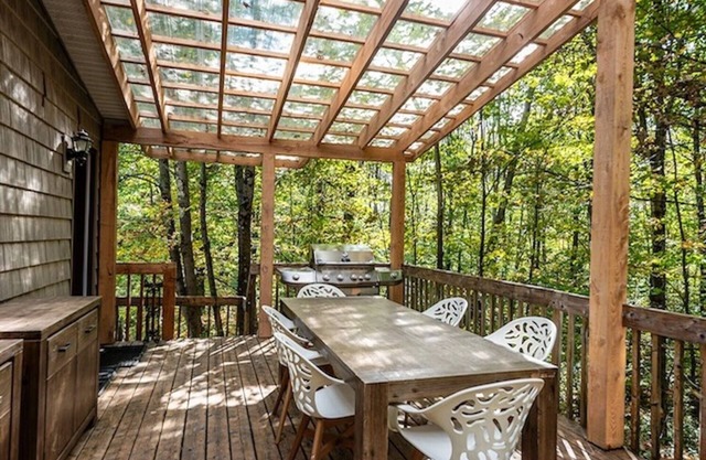 Charming 4-bedroom cottage nestled btw Sutton, Knowlton, Bromont and Cowansville