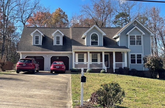 Charming 4-bedroom house with AC and WiFi in Ringgold