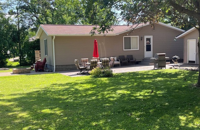 Charming 4-bedroom house in lovely Wabasha with AC