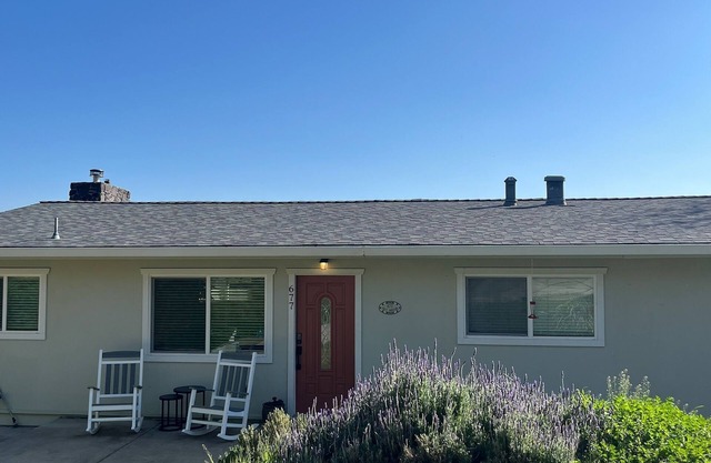 Charming 4-bedroom house with AC, WiFi in fantastic Sonora