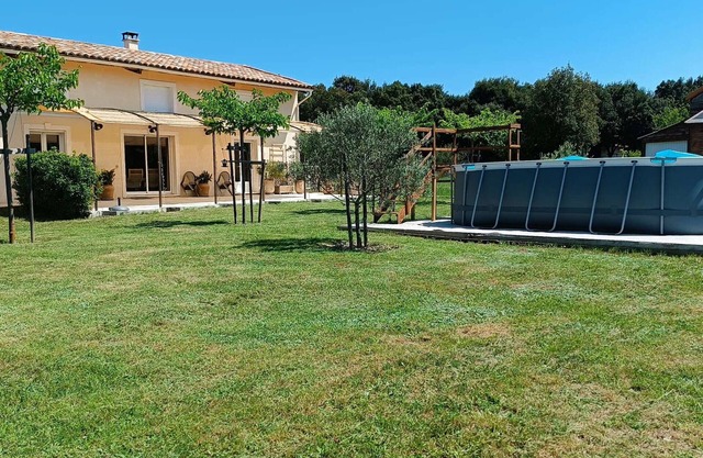 Villa 4 Pers avec Piscine, Grandes Chambres et Animaux Acceptés - Orgnac-l'Aven