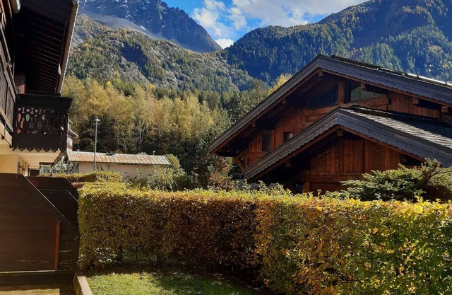 Charmante Wohnung mit Terrasse, Mont Blanc Blick, Parkplatz, 3/4 Pers