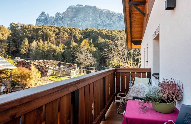 Charmante Ferienwohnung "Santnerblick Gfliererhof" mit Bergblick & Balkon