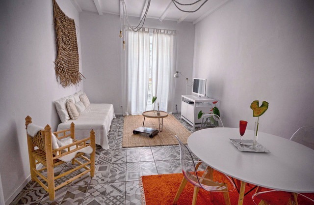 Charming apartment in a 19th century house located in the heart of Faro.