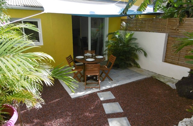 Charmante Wohnung mit Garten in Terre Sainte (Saint Pierre)