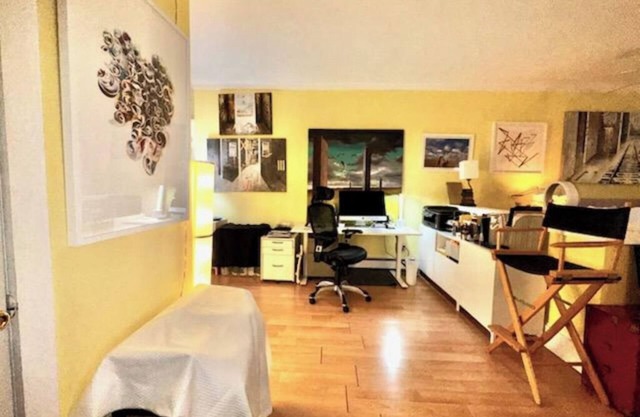 CHARMING APARTMENT WITH SEPARATE ENTRANCE