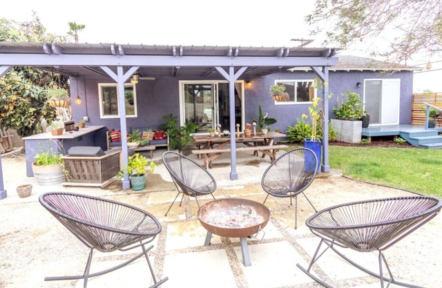 Charming Bay Park 3BR Great Backyard BBQ A/C