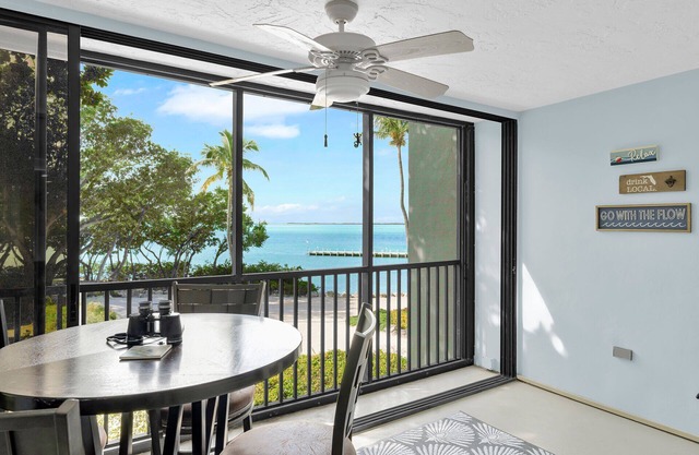 Charming Bayfront Townhome in Key Largo