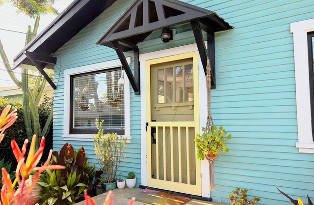 Charmanter Strandbungalow in Midtown ++
