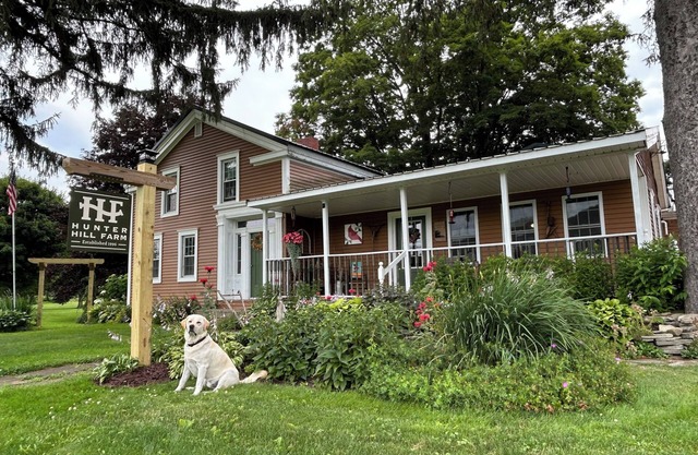 Charming bed & breakfast in Franklinville 2 bedrooms Sunshine & Sky