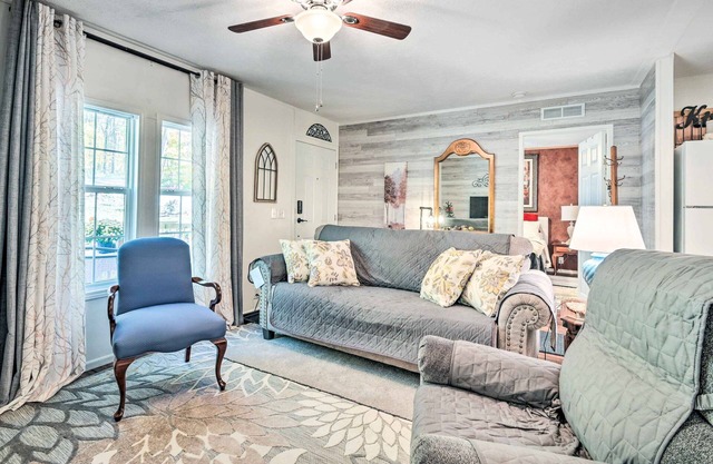 Charming Blue Knob Home Near Golfing + Skiing