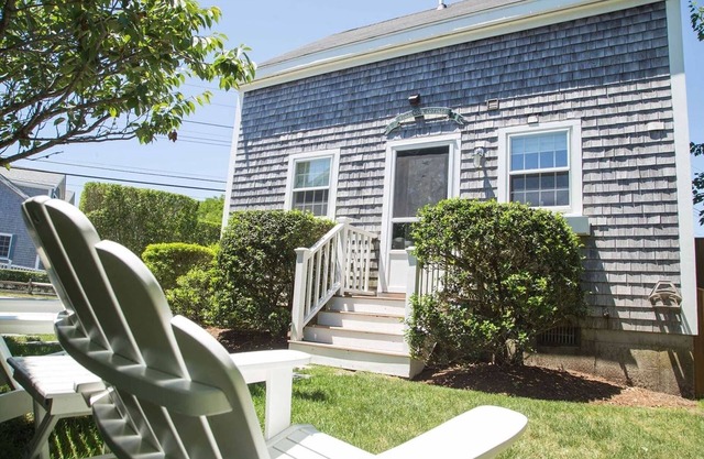 Charmantes Brant Point 3-Zimmer-Ferienhaus mit Stil
