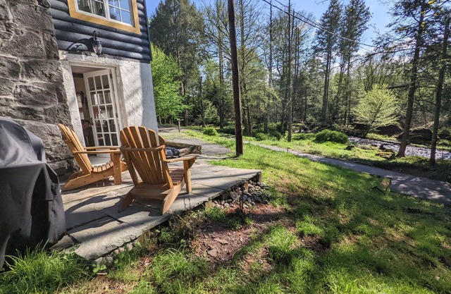 Charming Brook Side Retreat by The Forest Reserve