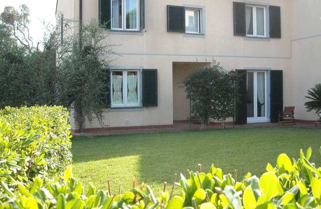 Charmantes Ferienhaus 100 Meter vom Meer entfernt, ruhige Lage.