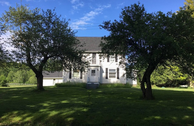 Charming Catskill Farm House on River Front