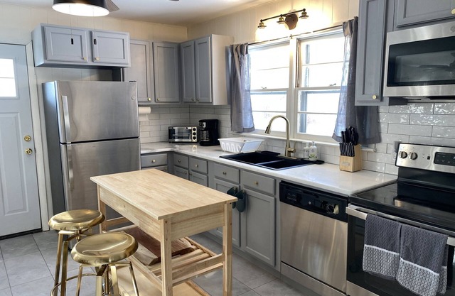 Charming Catskill Home-Relax in comfort & style-3min Narrowsburg/Delaware River