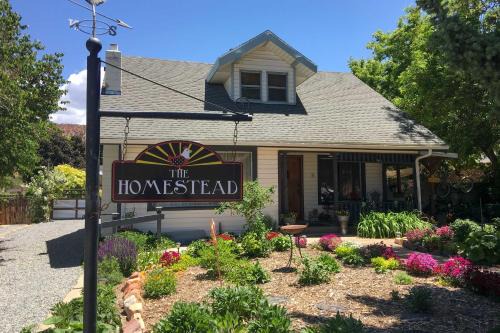 Charming Cedar City Retreat - Walk to Downtown!