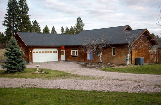 Charming "Cherry House"