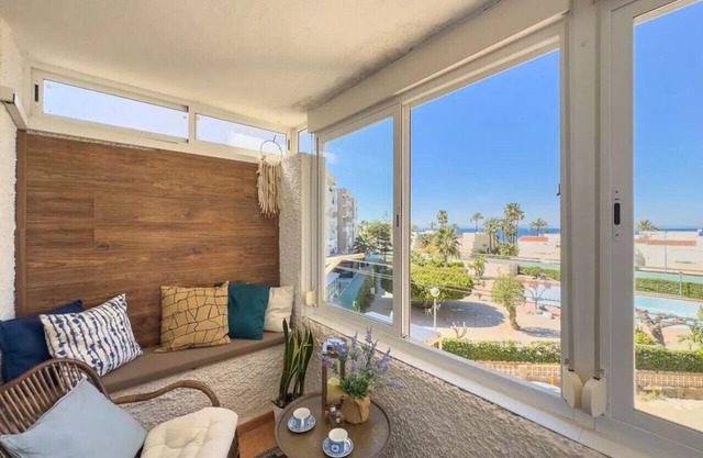 Charming Coastal Apartment in Playa Honda