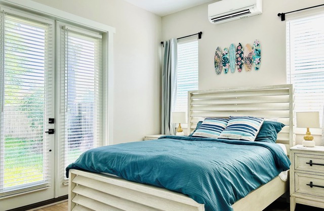 Charming Coastal Cottage near Downtown Pensacola