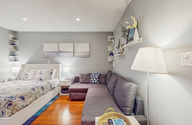 Charming Condo with Pool, Sauna, and Game Room Near the Beach