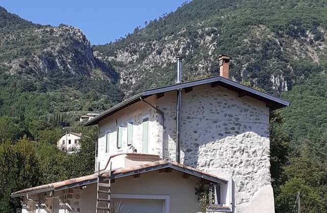 Charmantes Ferienhaus 3 *** in einer außergewöhnlichen natürlichen Grünfläche