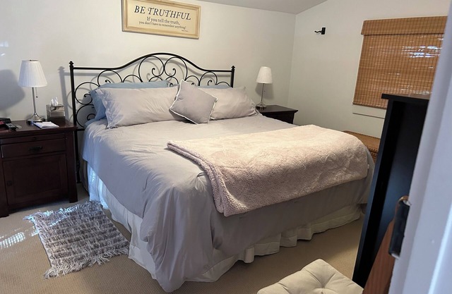 Charming Cottage located 5 minutes from Sag Harbor Village.