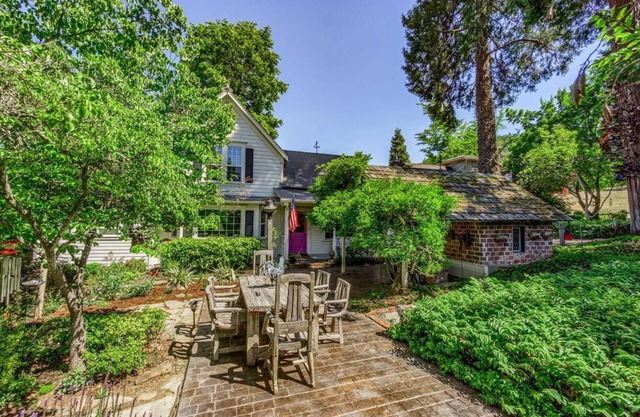 🌻 Charming Cottage On Peaceful 5 Acres in the Mountains