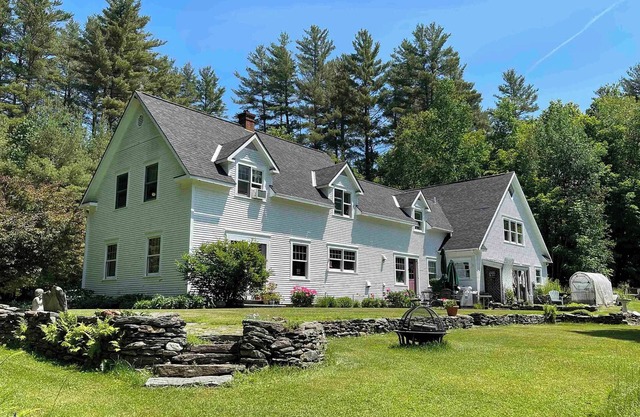 Charming Country Cape with Scenic Drive, Spacious Living & Private Pond