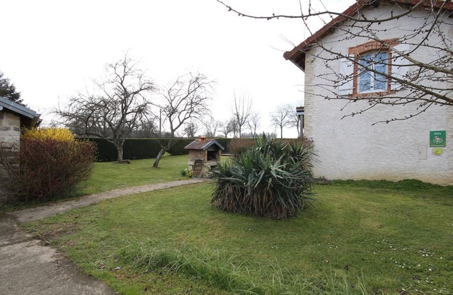Charming Country Cottage with Garden in Haute-Saône