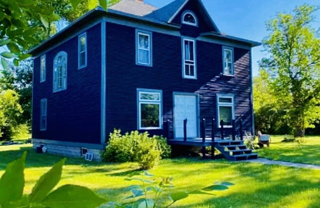 Charming Country Victorian Farm House