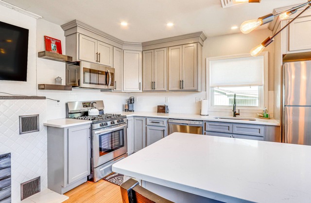 Charming Deep River Vacation Rental on Star Lake!