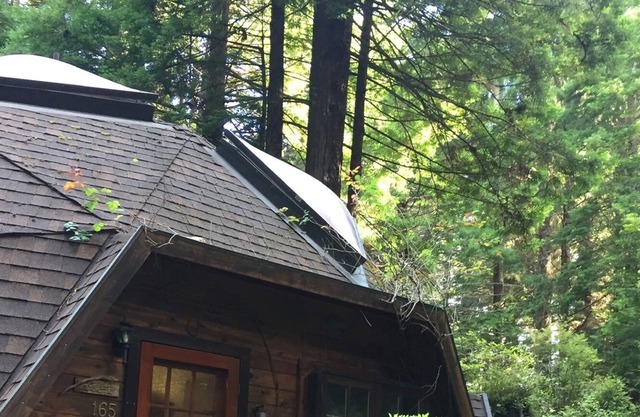 CHARMING DOME HAUS IN DEN REDWOODS NESTLED