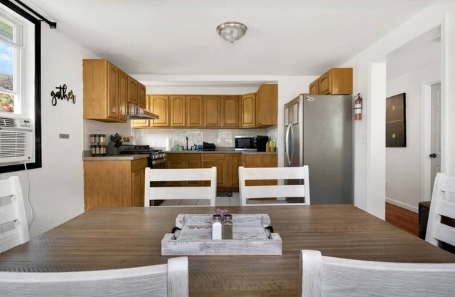 Charming Duplex✳4Min to Mohegan✳18Min to Foxwoods