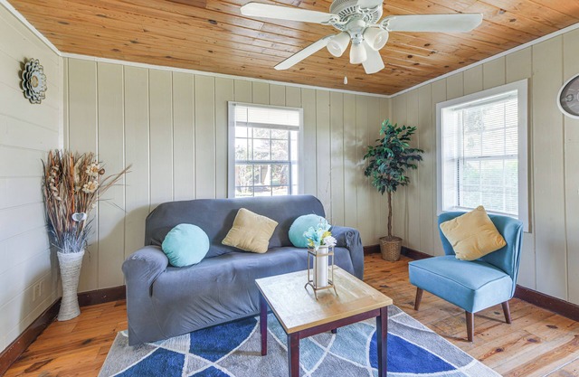 Charming Duplex Unit in Southwest Georgia