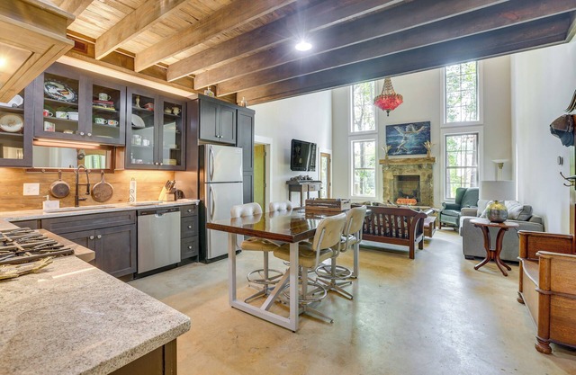 Charming Eclectic Vacation Rental w/ Beach Access!