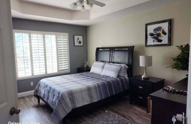 Charming Elk Grove Home Family-Friendly with Modern Amenities and Prime Location