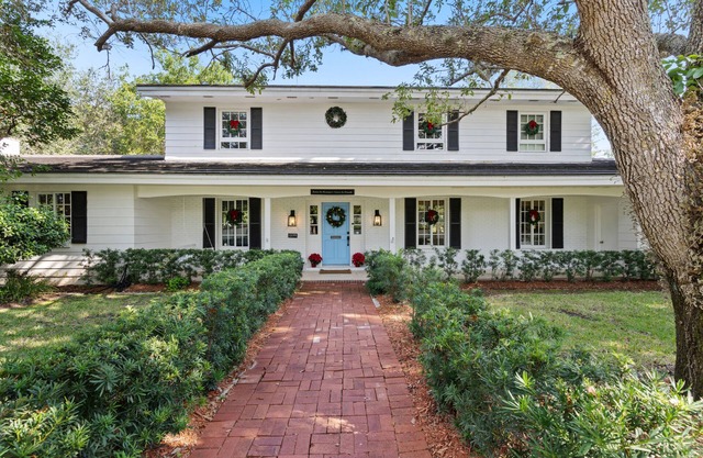Charming Estate House on classic Old Cutler rd.