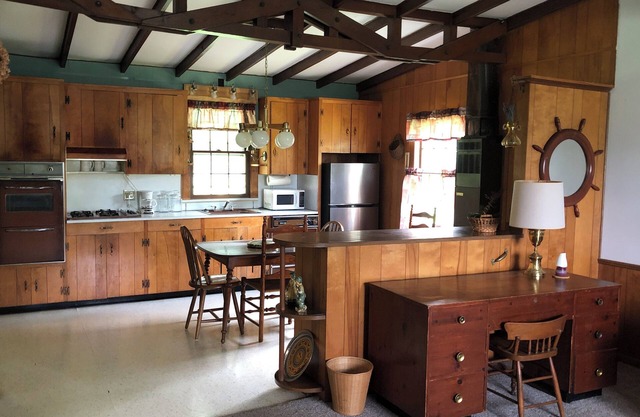 Charming European style stay near Cooperstown & Oneonta. Scenic splendor abides.