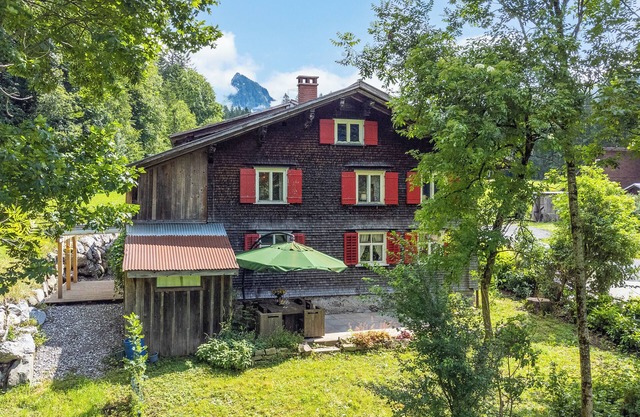 Charmantes Bauernhaus in idyllischer Lage