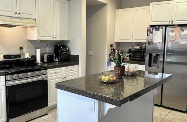 Charming Garden Retreat 1-bd with AC, fitness room in awesome San Jacinto CA