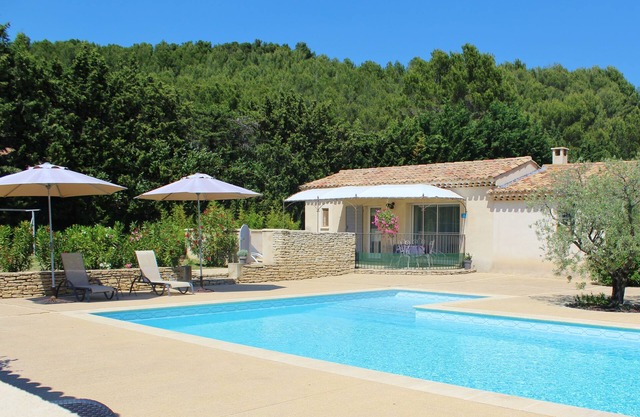 Charmantes Ferienhaus in Provence / Merindol in LUBERON