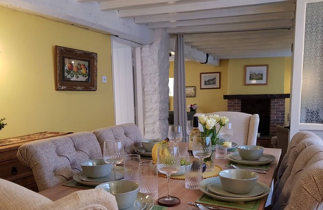 Charming Grade Two Listed Cruck Cottage