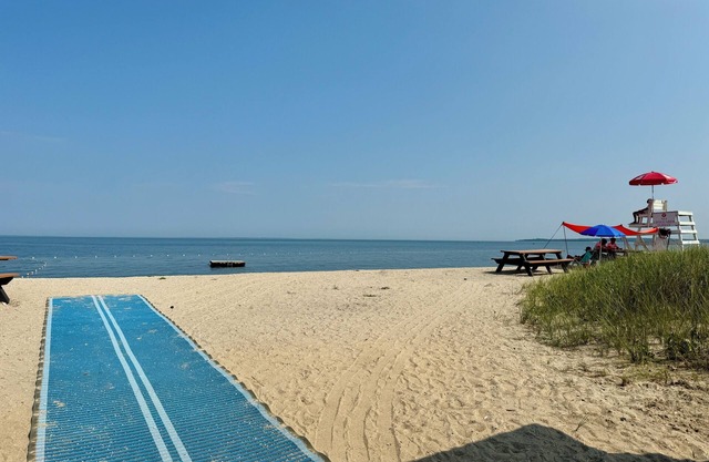 Charming Hamptons Beach Cottage