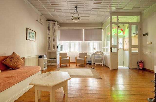 Charming Historic Home with Terrace Near Hagia Sophia & Blue Mosque